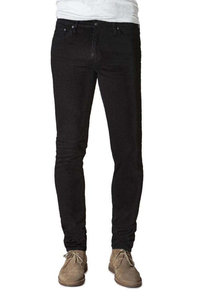S.M.N Studio's Finn in Onyx Men's Jeans. A tapered slim fit jean in black comfort stretch premium sustainable Italian denim