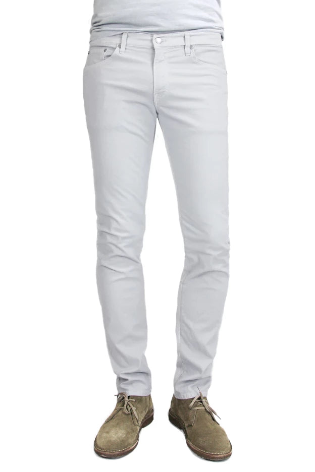 S.M.N Studio's Finn in Light Gray Men's Jeans. A tapered slim stretch comfort twill pant in a light grey color 